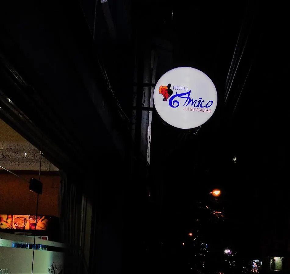 Amico Del Myanmar Hostel Yangon
